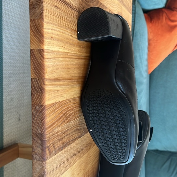 Cole Haan - Tali Bow Block-Heel Pumps - Picture 3 of 7